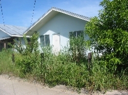 カマンガアン再定住地